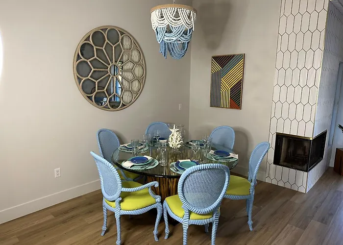 Color Casa 3B 2B Pool Home